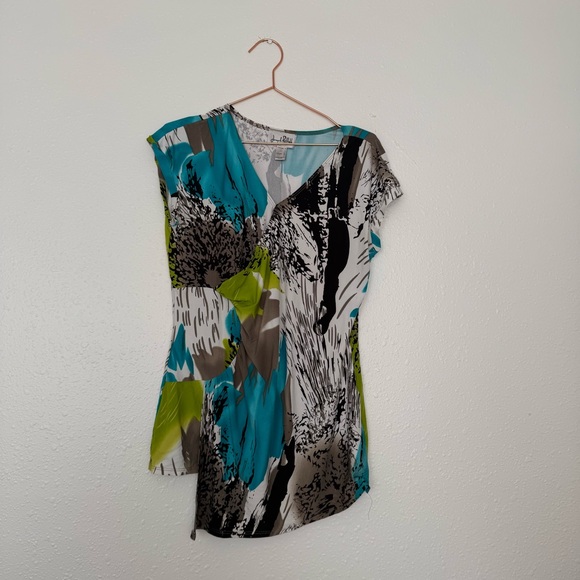 Joseph Ribkoff Tops - Joseph Ribkoff Abstract v neck blouse